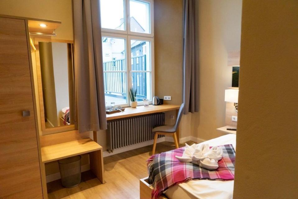 Hotel Zum Landsberger Hof Arnsberg Esterno foto